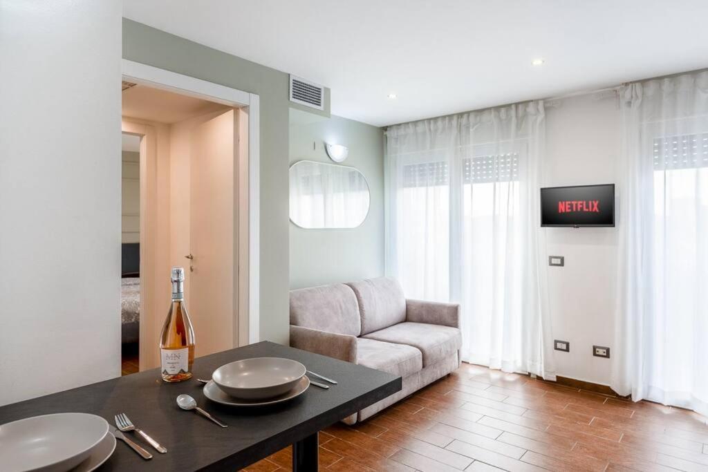 Dynamic Suite In Milan Milão Exterior foto
